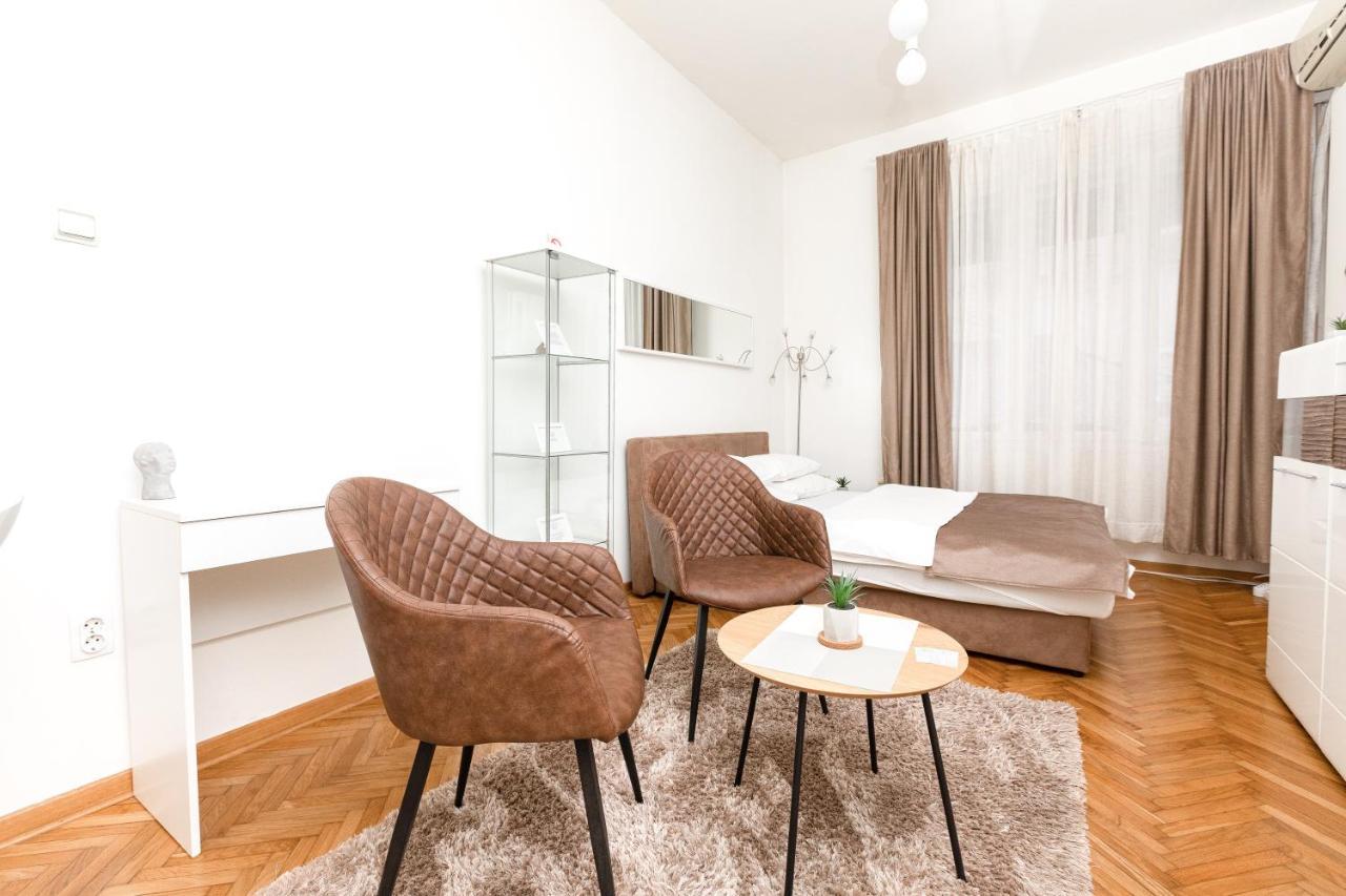 1St Belgrade Apartment Belgrado Exterior foto