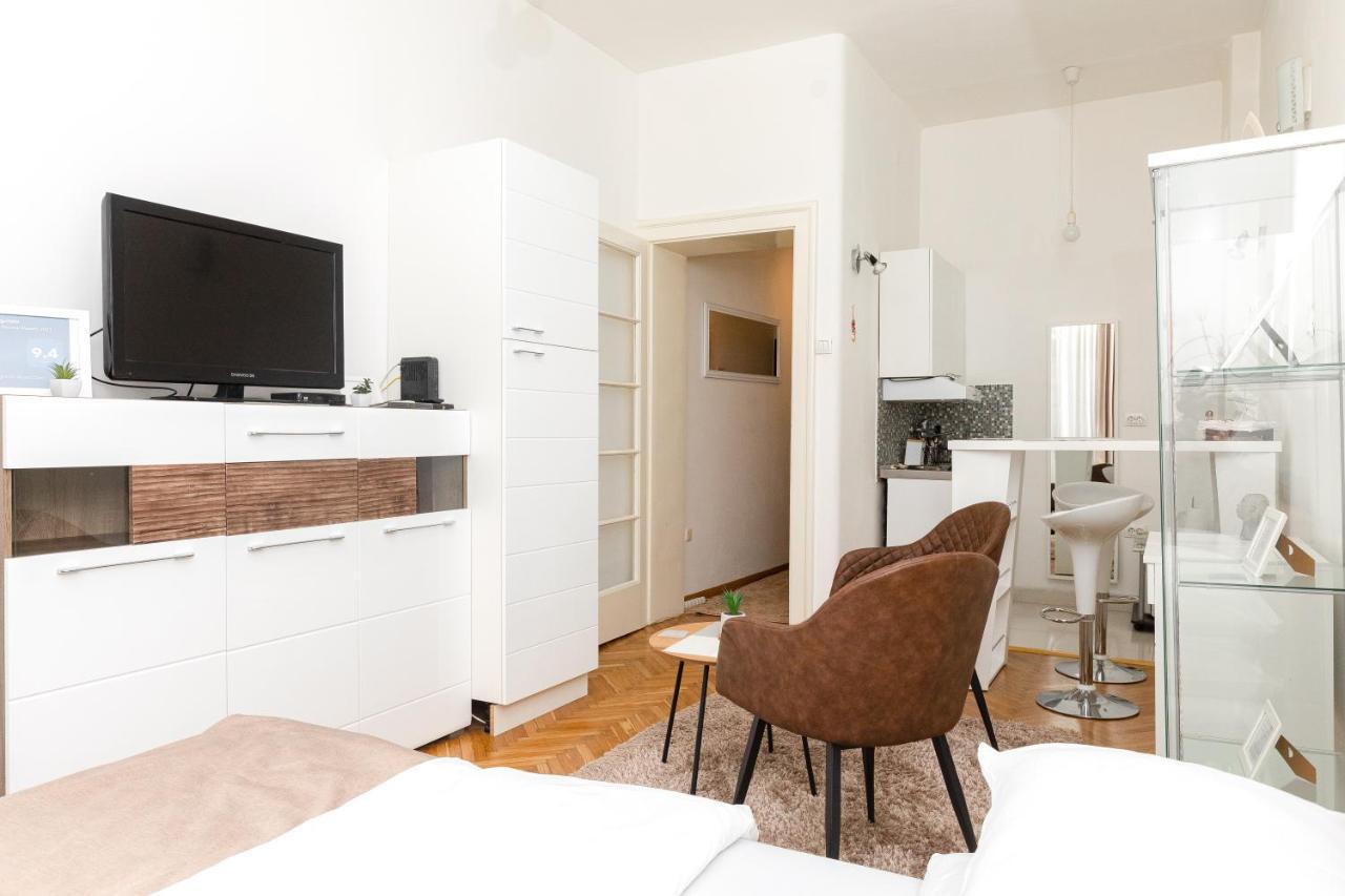 1St Belgrade Apartment Belgrado Exterior foto